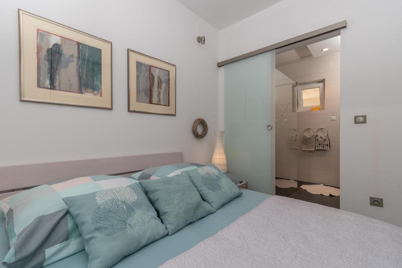 Casa Vita Apartments スラティネ エクステリア 写真