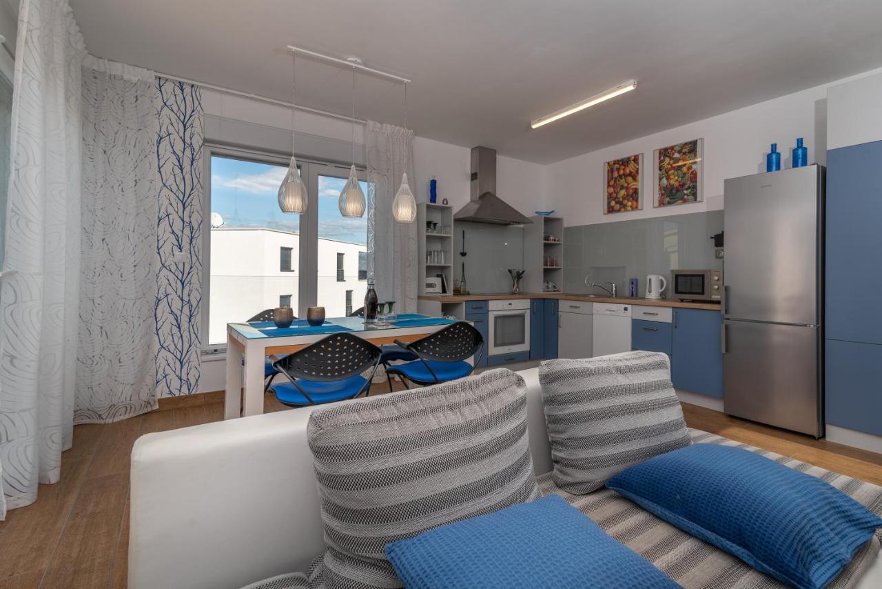 Casa Vita Apartments スラティネ エクステリア 写真